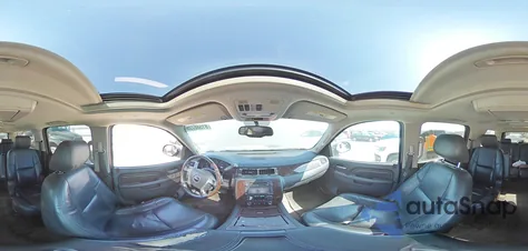 2012 GMC Yukon Xl Denali z USA, uszkodzony, nr VIN 1GKS2MEF8CR242093